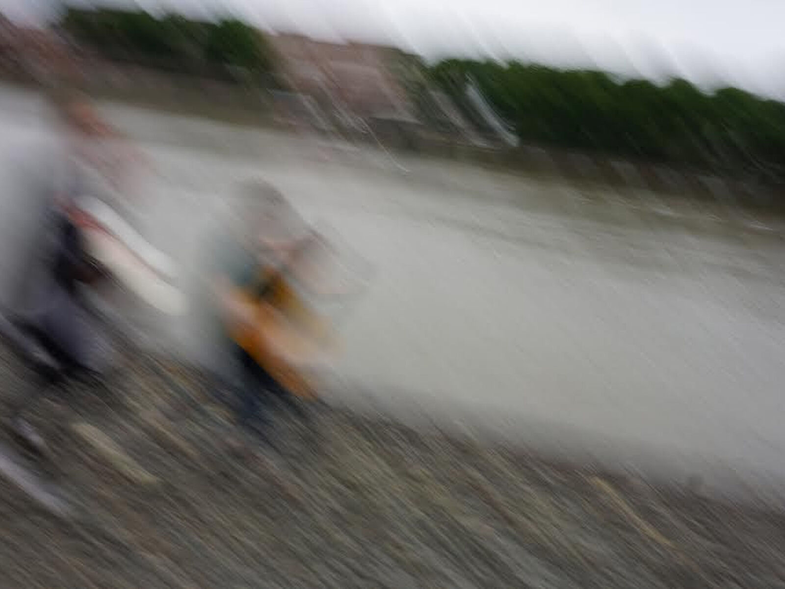 Figures on the Foreshore by Tim Davies – Totally Thames | Thames ...